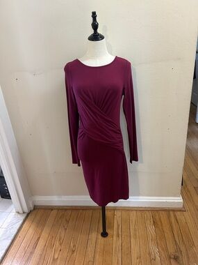 bobi Long-Sleeve Twist-Detail Sheath Dress 🌹